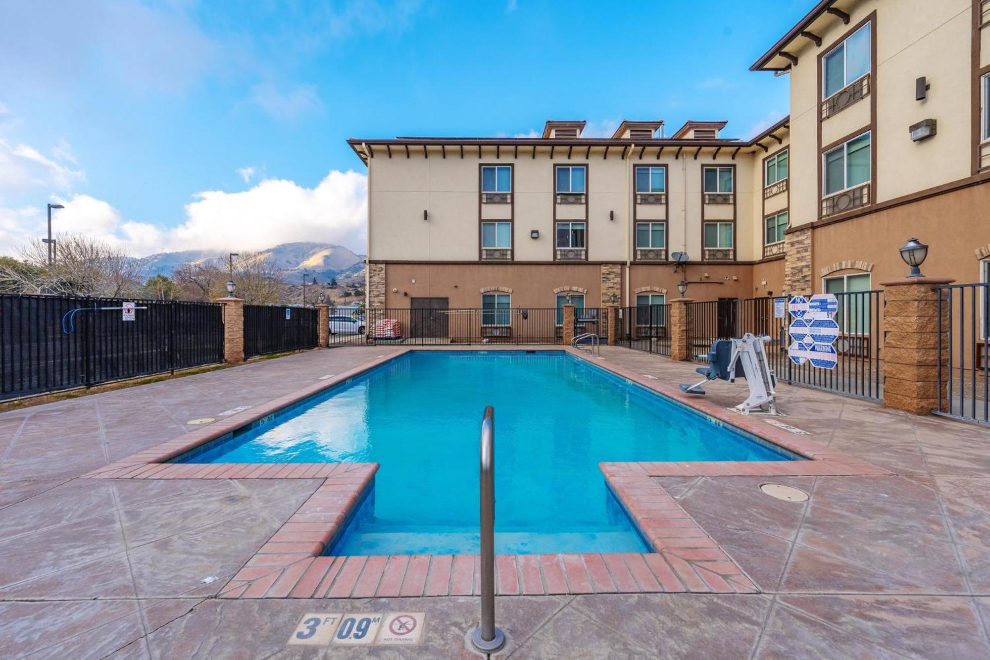 Holiday Inn Express & Suites Frazier Park By Ihg Lebec Extérieur photo